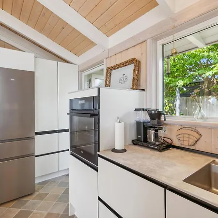 Feriehus Exclusive And Well-maintained With Breathtaking Panoramic Views, Spa, Sauna And A Wonderful Terrace Close To Child-friendly Handrup *